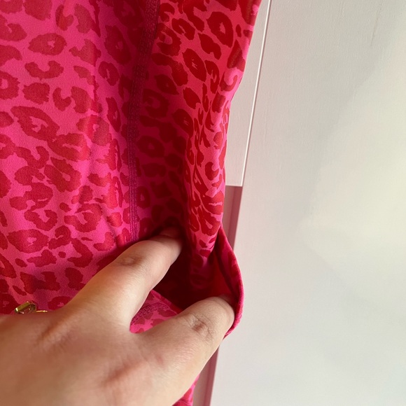 TORRID Crop Leggings Performance Core Coated Leopard Pink - Picture 5 of 6